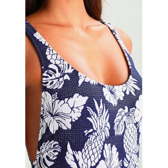 NWT Seafolly blue, white & black tropical floral print one piece swimsuit, 6 - Picture 12 of 16
